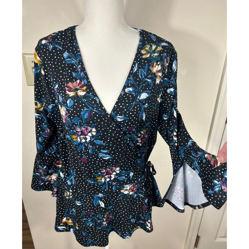 BCX Floral Polka Dot Wrap Top Women's XL Black Bell Sleeve‎ Peplum Fairy Grunge